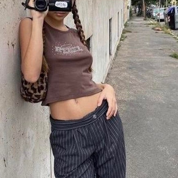 **SOLD DO NOT BUY ** Cutest midrise pinstripe trousers/ pants!! - Picture 1 of 15